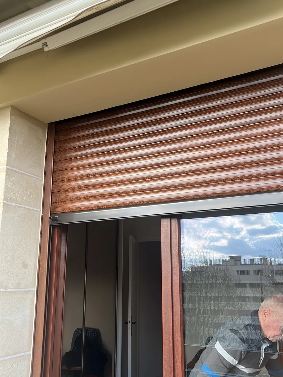 volet roulant marron